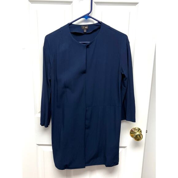UniQlo Shift Dress, Navy Blue, Gusseted Elbow, One Button Closure, Size M - Picture 1 of 6